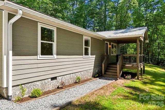 165 Westwood Drive, Brevard, NC 28712