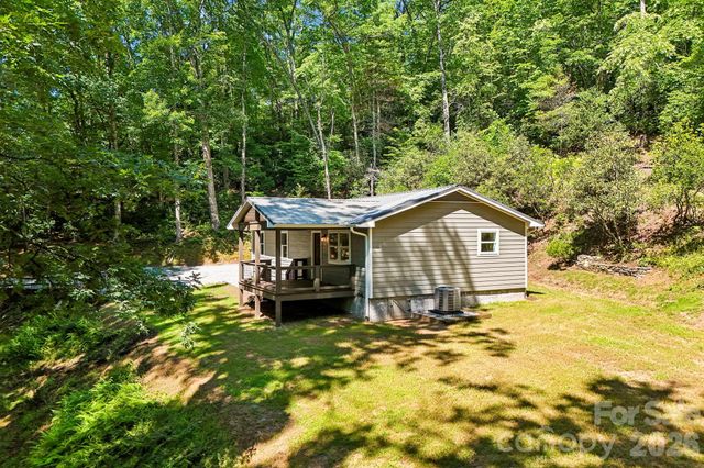 165 Westwood Drive, Brevard, NC 28712