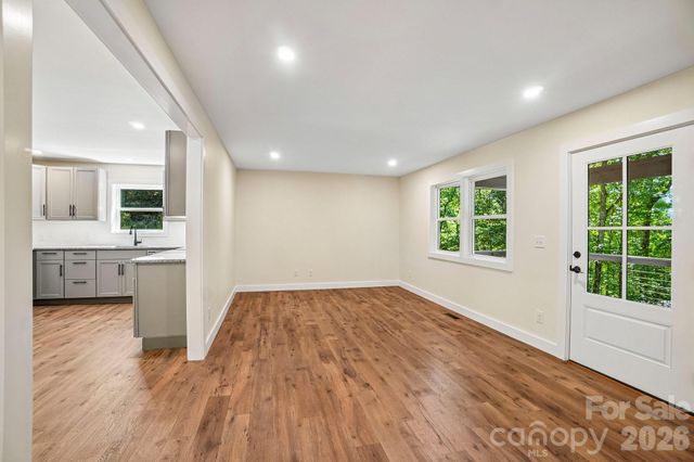 165 Westwood Drive, Brevard, NC 28712