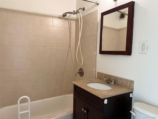 1019 Van Siclen Avenue 5G, Brooklyn, NY 11207