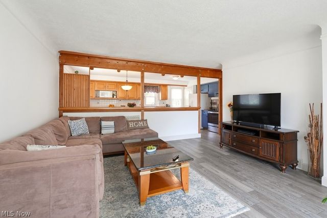 11052 Naomi Drive, Parma, OH 44130