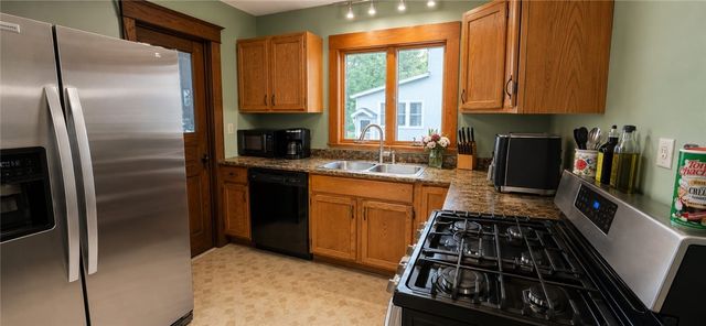 17 Elmwood Avenue, Sodus, NY 14551