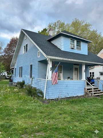 17 Elmwood Avenue, Sodus, NY 14551