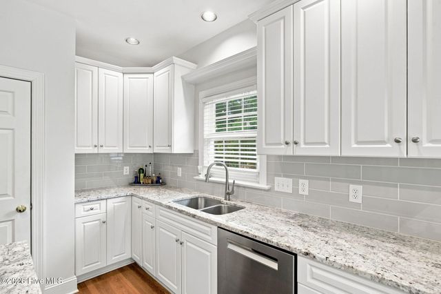 1916 Inverness Lane, Wilmington, NC 28405