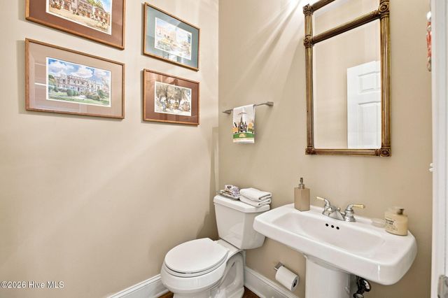 1916 Inverness Lane, Wilmington, NC 28405