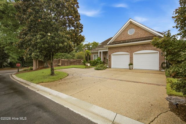 1916 Inverness Lane, Wilmington, NC 28405