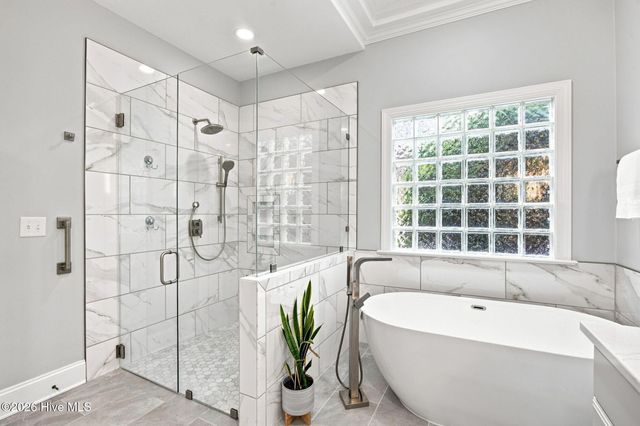 1916 Inverness Lane, Wilmington, NC 28405