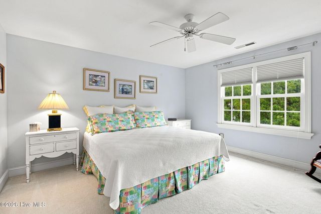 1916 Inverness Lane, Wilmington, NC 28405