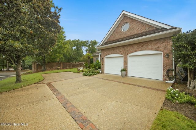 1916 Inverness Lane, Wilmington, NC 28405
