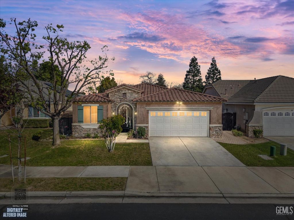 420 Hollyhill Drive, Bakersfield, CA 93312