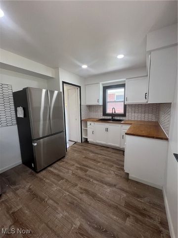 4461 Brookton Road, Warrensville Heights, OH 44128