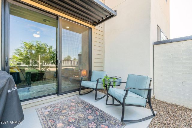 142 E HEARNE Way, Gilbert, AZ 85234