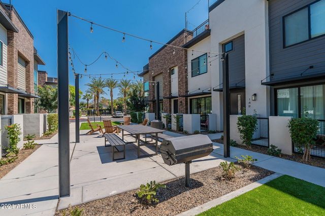 142 E HEARNE Way, Gilbert, AZ 85234