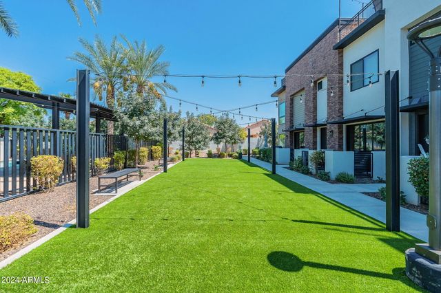 142 E HEARNE Way, Gilbert, AZ 85234