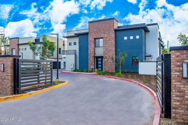 142 E HEARNE Way, Gilbert, AZ 85234