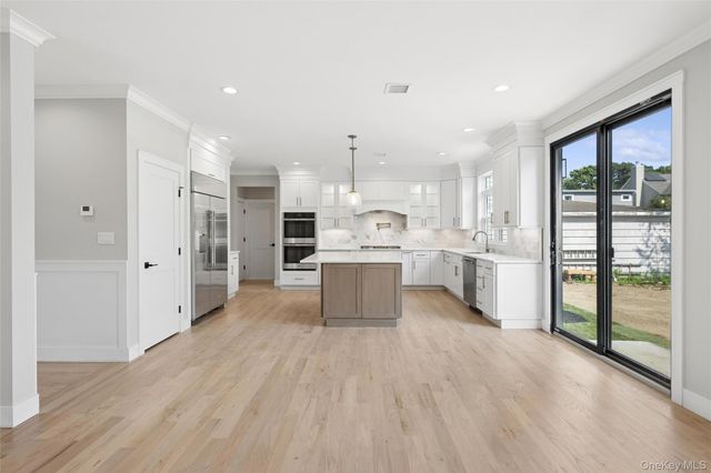 1750 Henry Road, Merrick, NY 11566