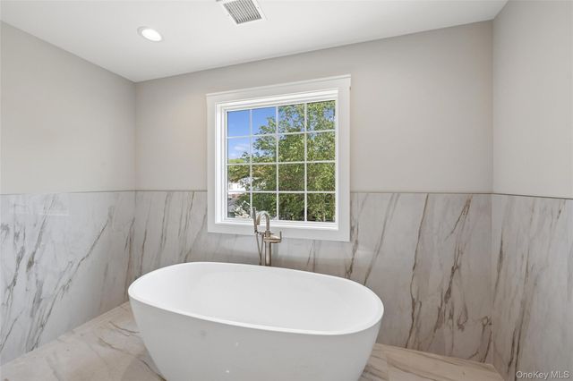 1750 Henry Road, Merrick, NY 11566