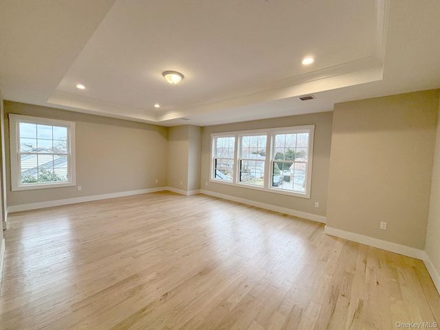 1750 Henry Road, Merrick, NY 11566