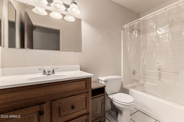 1008 N MERIDIAN Road, Apache Junction, AZ 85120