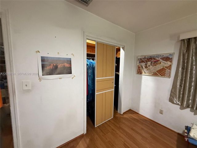 2447 Arthur St, Hollywood, FL 33020