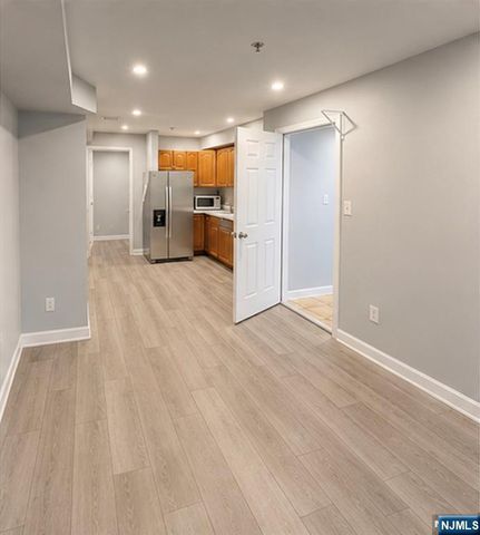 272-274 Orange Street, Newark, NJ 07103