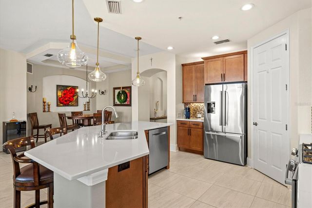 1135 RIVERSCAPE STREET 1135, Bradenton, FL 34208