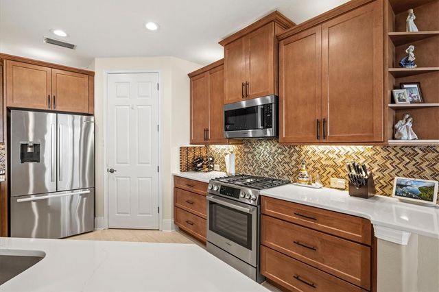 1135 RIVERSCAPE STREET 1135, Bradenton, FL 34208