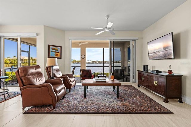 1135 RIVERSCAPE STREET 1135, Bradenton, FL 34208