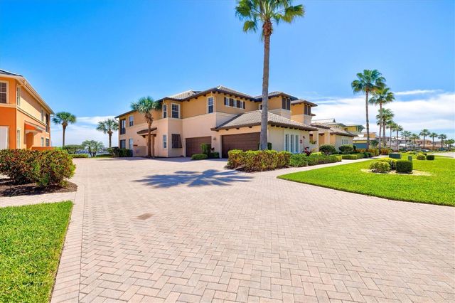 1135 RIVERSCAPE STREET 1135, Bradenton, FL 34208