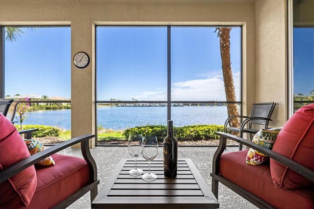 1135 RIVERSCAPE STREET 1135, Bradenton, FL 34208