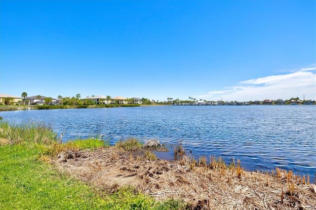 1135 RIVERSCAPE STREET 1135, Bradenton, FL 34208