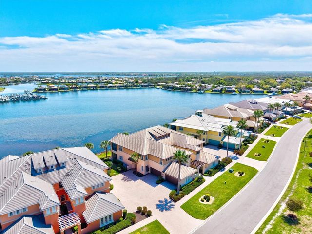 1135 RIVERSCAPE STREET 1135, Bradenton, FL 34208