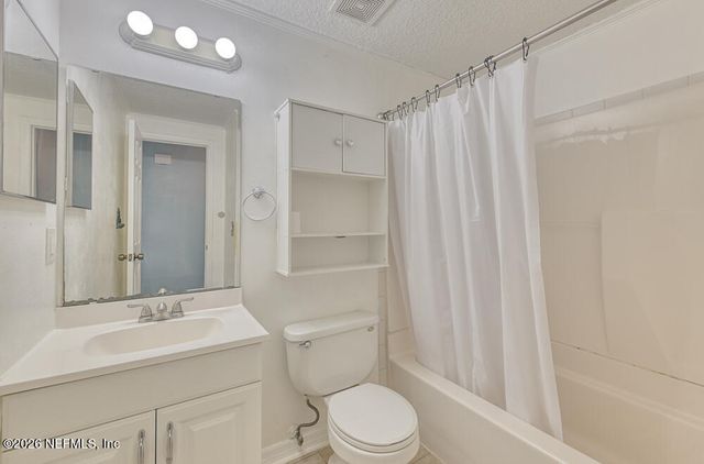 2805 KIOWA Avenue, Orange Park, FL 32065