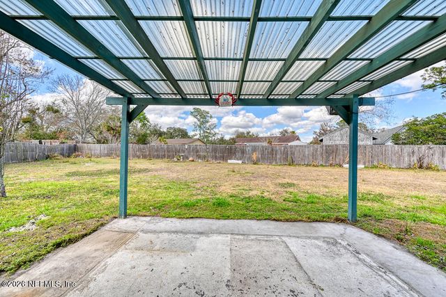 2805 KIOWA Avenue, Orange Park, FL 32065