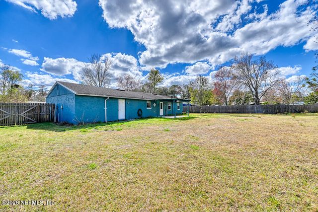 2805 KIOWA Avenue, Orange Park, FL 32065