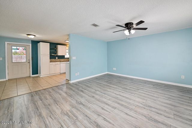 2805 KIOWA Avenue, Orange Park, FL 32065