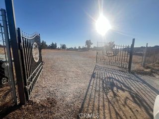 33761 Leon Rd, Winchester, CA 92596