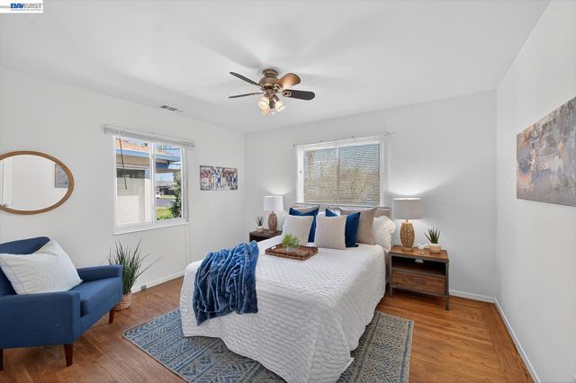 843 Jensen St, Livermore, CA 94550