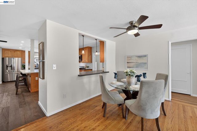 843 Jensen St, Livermore, CA 94550