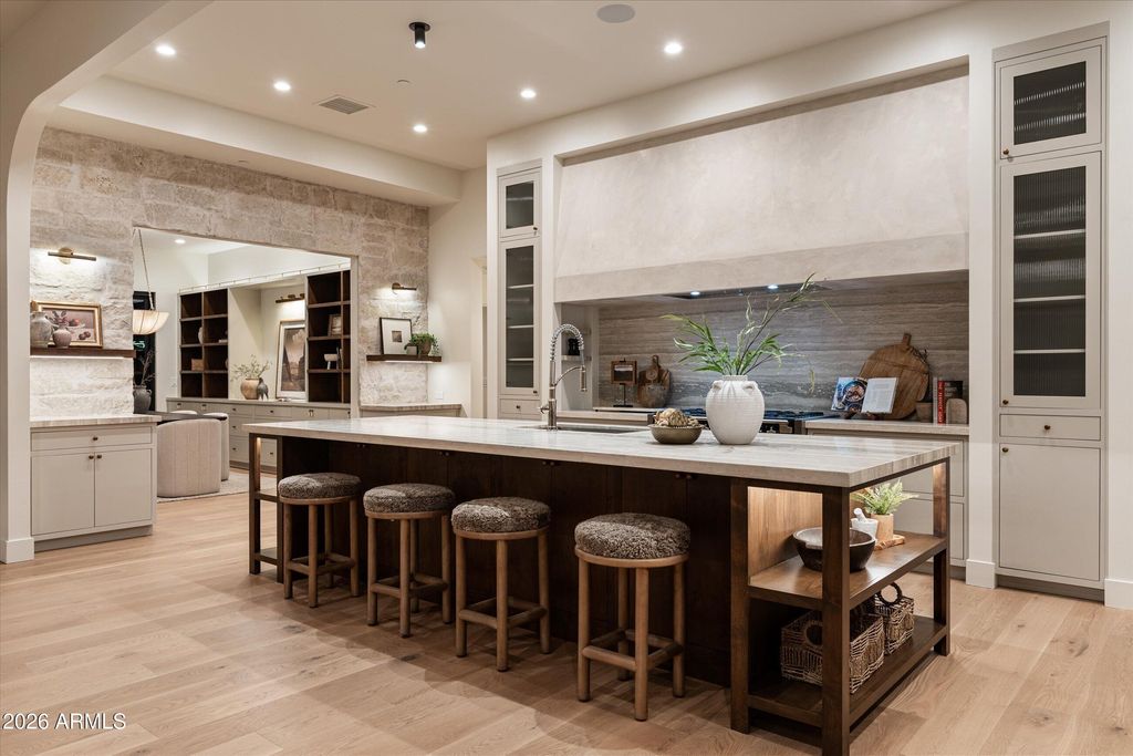 4828 E CLEARWATER Parkway, Paradise Valley, AZ 85253 — photo 5