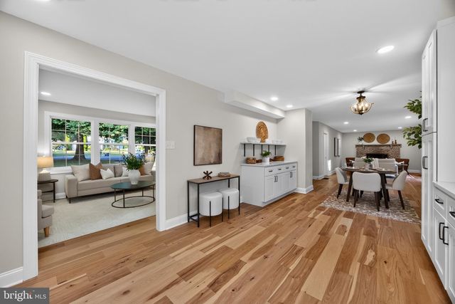 127 GOVERNORS CIR, Downingtown, PA 19335