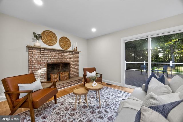 127 GOVERNORS CIR, Downingtown, PA 19335