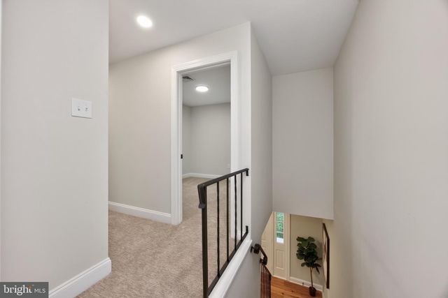 127 GOVERNORS CIR, Downingtown, PA 19335