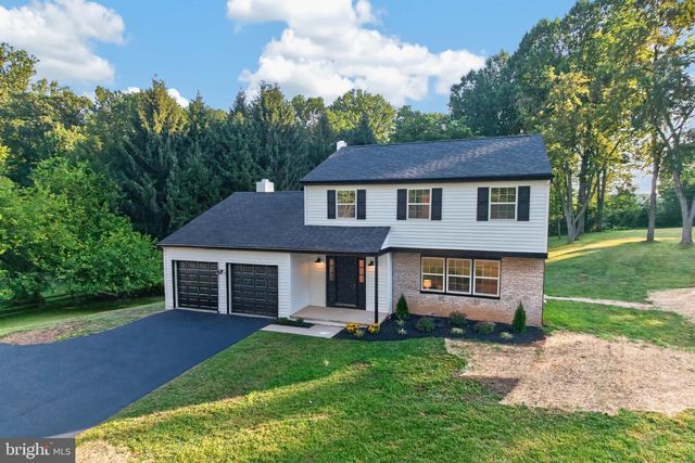 127 GOVERNORS CIR, Downingtown, PA 19335
