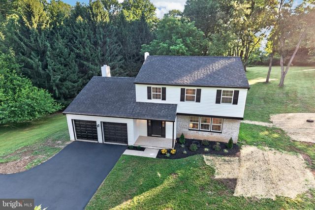 127 GOVERNORS CIR, Downingtown, PA 19335