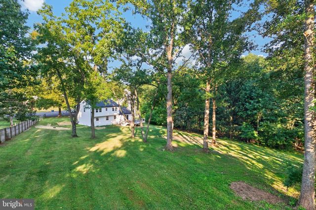 127 GOVERNORS CIR, Downingtown, PA 19335