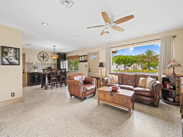 5960 SW 13th Street, Plantation, FL 33317