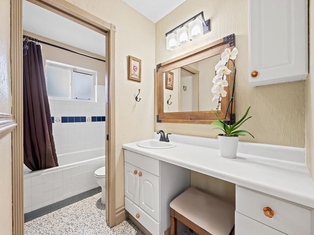 5960 SW 13th Street, Plantation, FL 33317