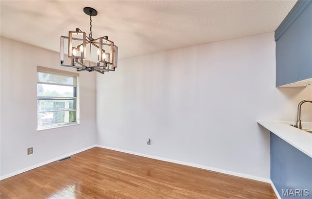 221 Braeshire Drive A, Ballwin, MO 63021