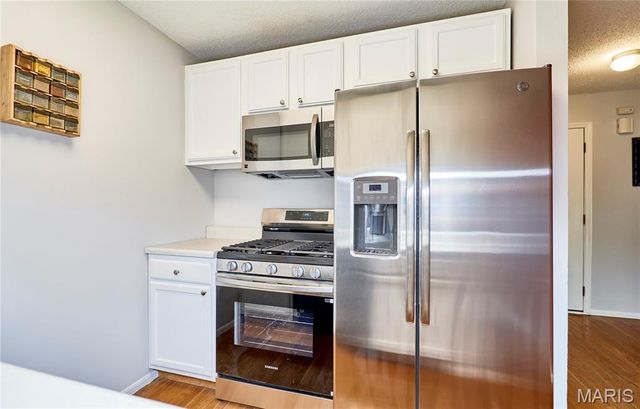 221 Braeshire Drive A, Ballwin, MO 63021